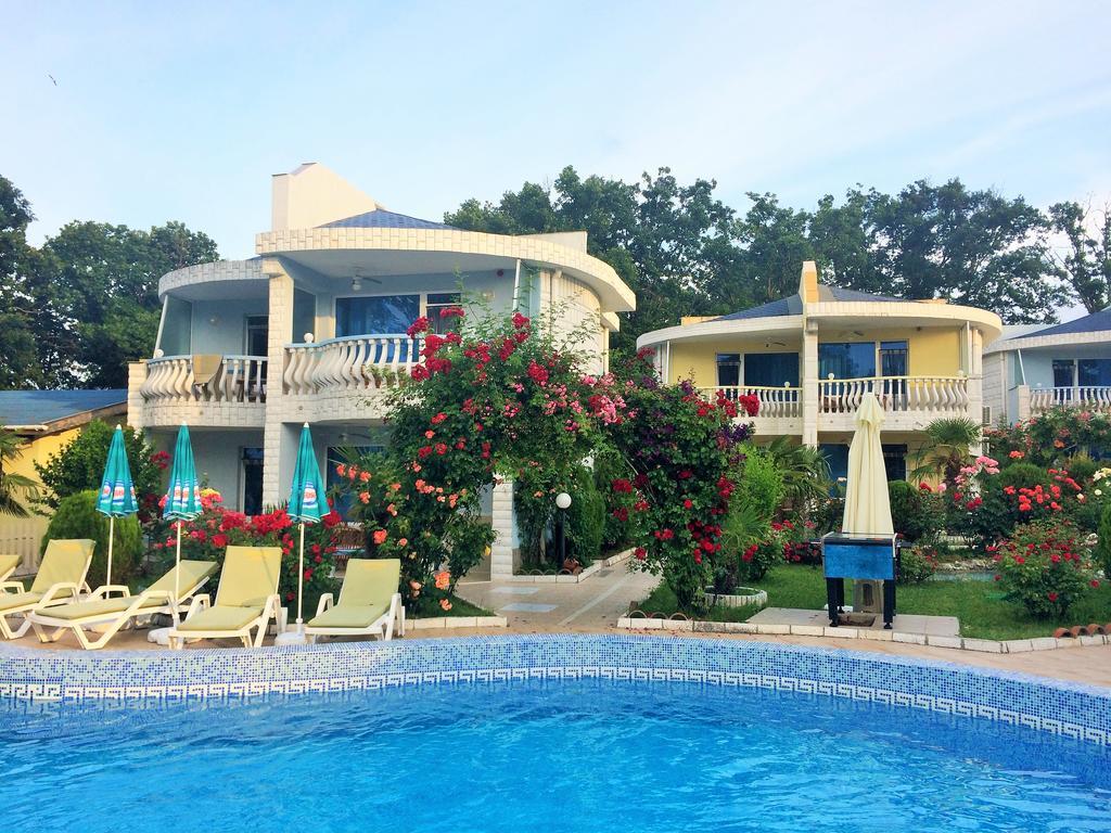 Jasmin Holiday Village Kiten  Ngoại thất bức ảnh